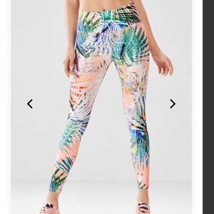 NWT Fabletics High Waisted Print Powerhold Legging
